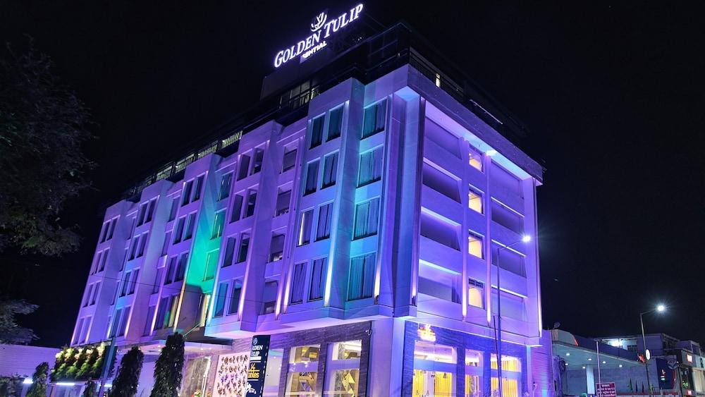 Golden Tulip Essential Jaipur Exterior foto